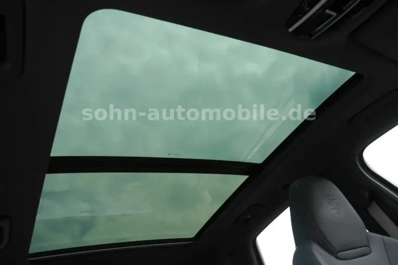 Porsche Cayenne din 2023 cu 33.000 km - oferta POR112971 - foto 36