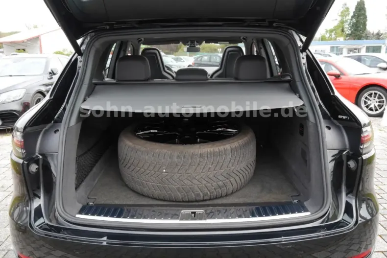 Porsche Cayenne din 2023 cu 33.000 km - oferta POR112971 - foto 47