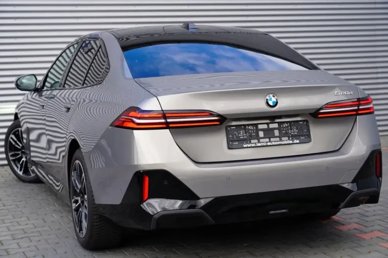 BMW 520 din 2024 cu 25.300 km - oferta BMW112973 - foto 6