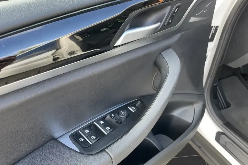 BMW X3 din 2023 cu 23.692 km - oferta BMW112978 - foto 9