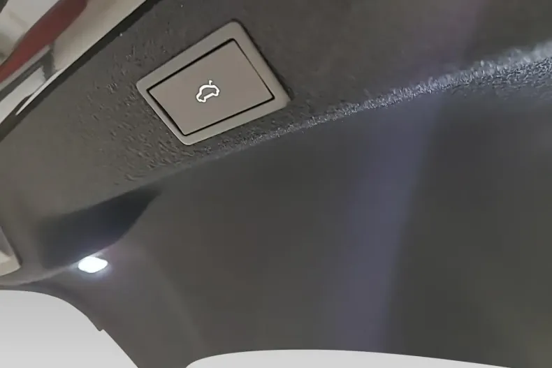 Skoda Superb din 2024 cu 15.000 km - oferta SKO112997 - foto 12