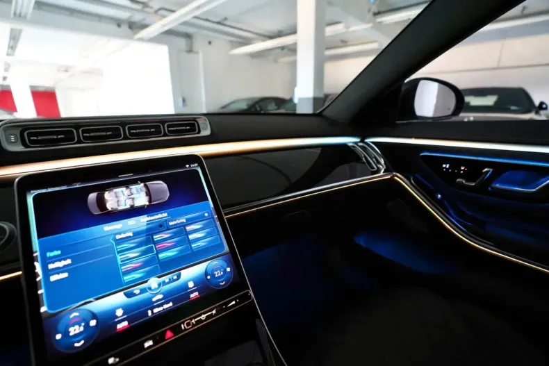 Mercedes-Benz S 450 din 2024 cu 23.900 km - oferta MER112999 - foto 46