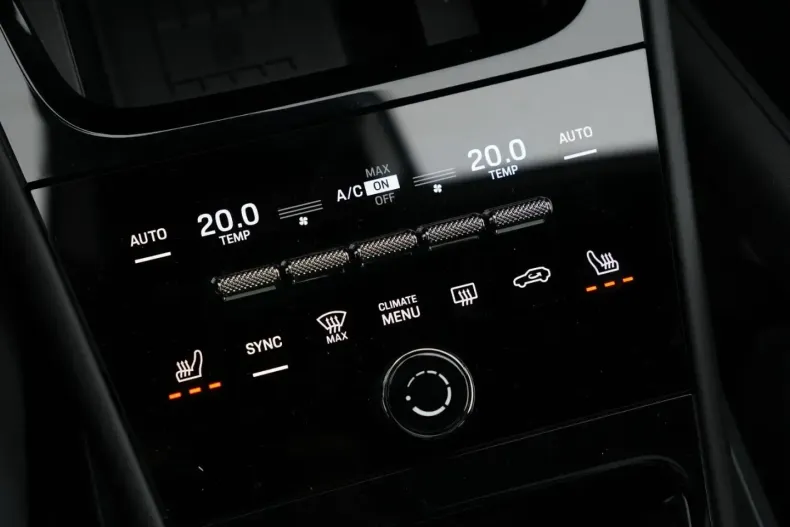 Porsche Cayenne din 2024 cu 16.900 km - oferta POR113002 - foto 32