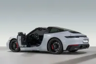 Porsche 992 din 2024 cu 16.900 km - oferta POR113013 - foto 6