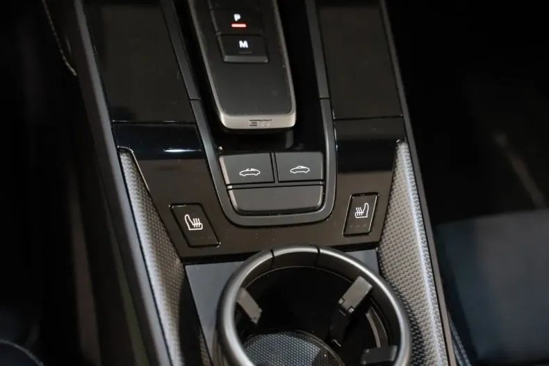 Porsche 992 din 2024 cu 16.900 km - oferta POR113013 - foto 27