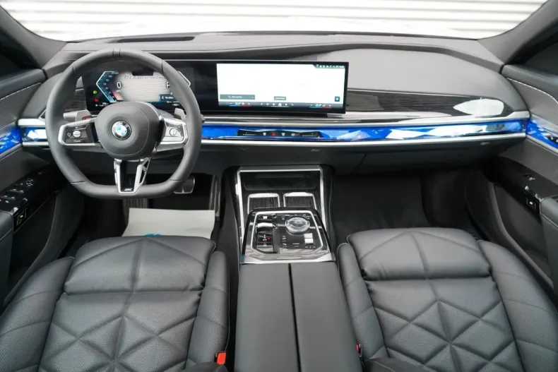 BMW 740 din 2024 cu 25.000 km - oferta BMW113015 - foto 11