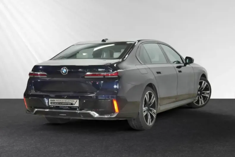 BMW 740 din 2024 cu 49.989 km - oferta BMW113021 - foto 2