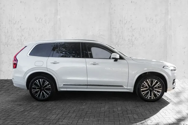 Volvo XC90 din 2024 cu 18.016 km - oferta VOL113026 - foto 4