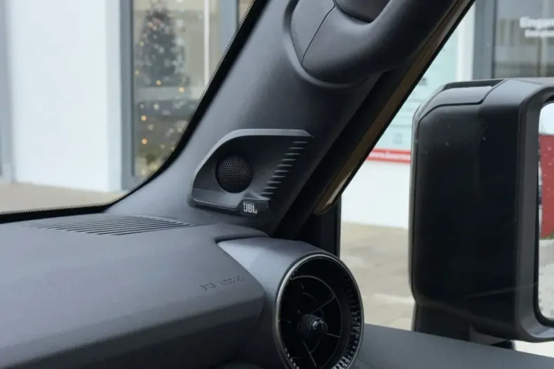 Toyota Land Cruiser din 2024 cu 15.720 km - oferta TOY113028 - foto 13