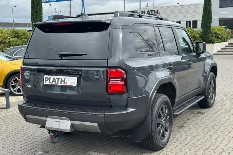 Toyota Land Cruiser din 2024 cu 13.455 km - oferta TOY113029 - foto 4