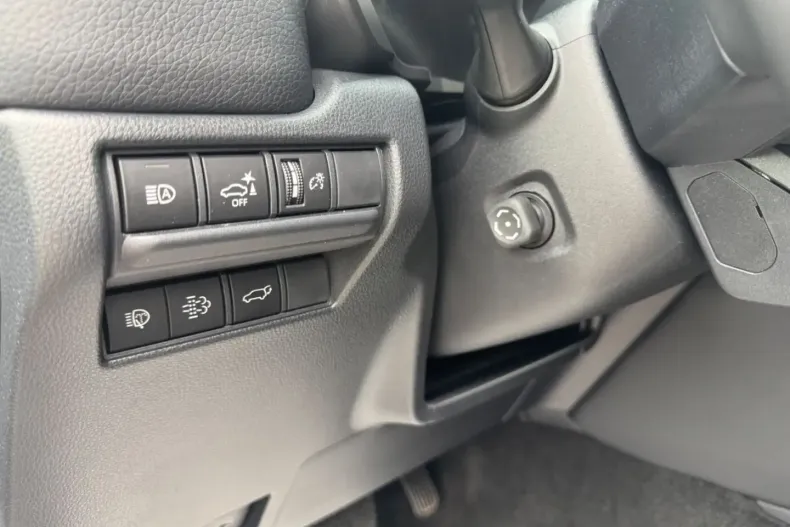 Toyota Land Cruiser din 2024 cu 13.455 km - oferta TOY113029 - foto 18