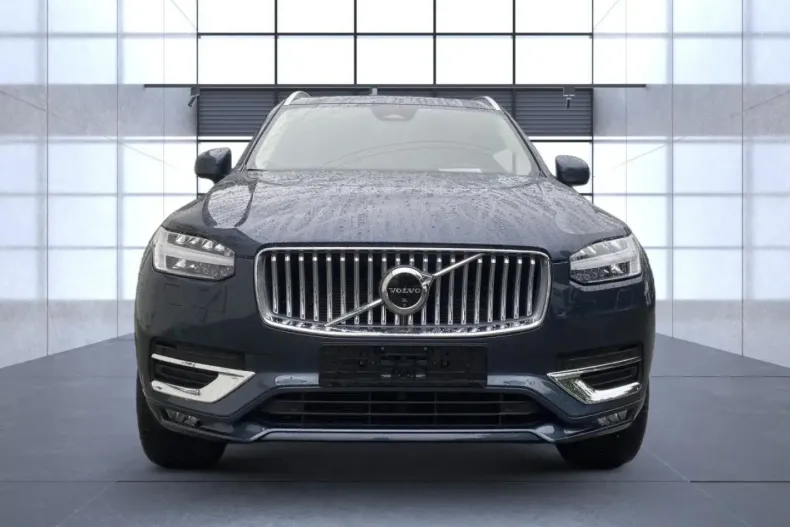 Volvo XC90 din 2023 cu 28.950 km - oferta VOL113031 - foto 2