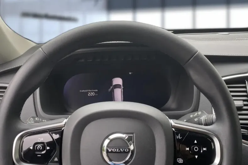 Volvo XC90 din 2023 cu 28.950 km - oferta VOL113031 - foto 11