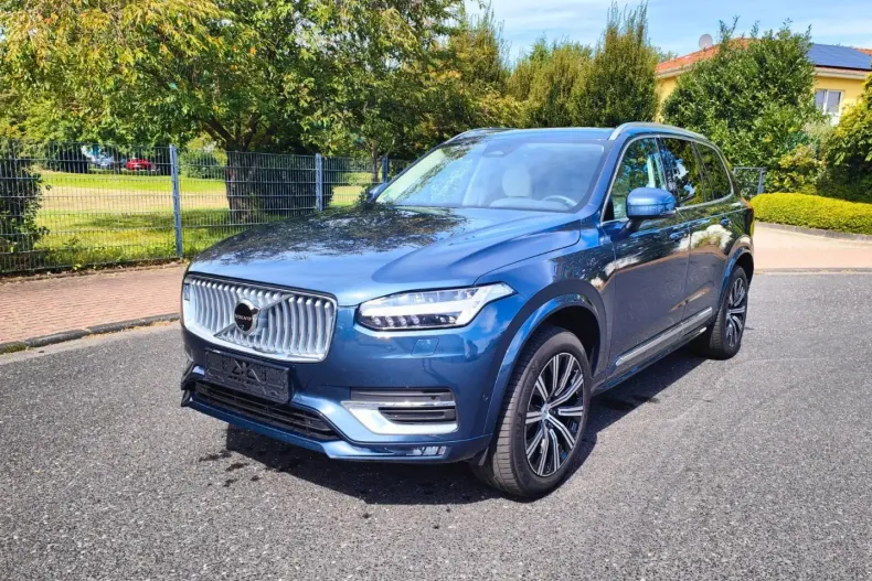 Volvo XC90 din 2024 cu 9.400 km - oferta VOL113032 - foto 1