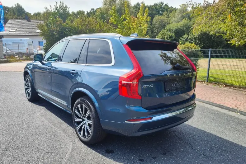 Volvo XC90 din 2024 cu 9.400 km - oferta VOL113032 - foto 6