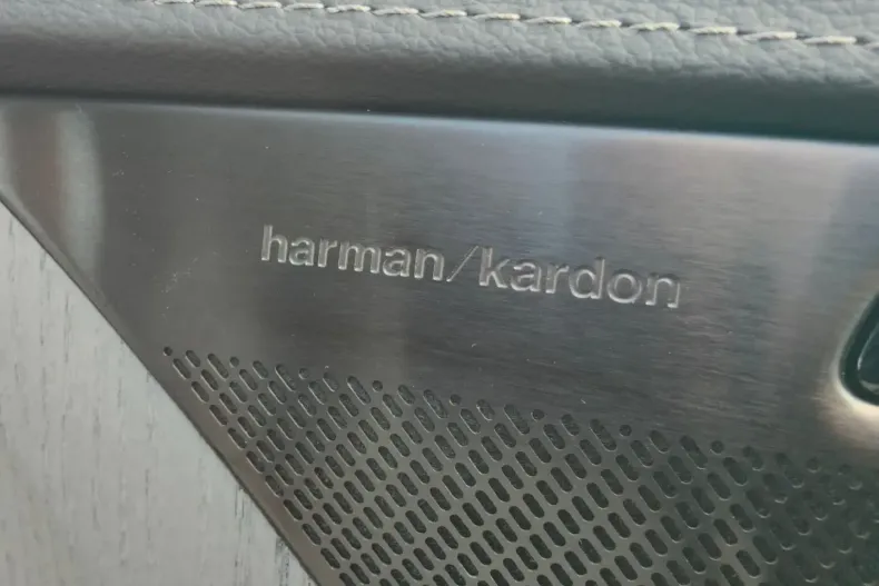 Volvo XC90 din 2024 cu 9.400 km - oferta VOL113032 - foto 12