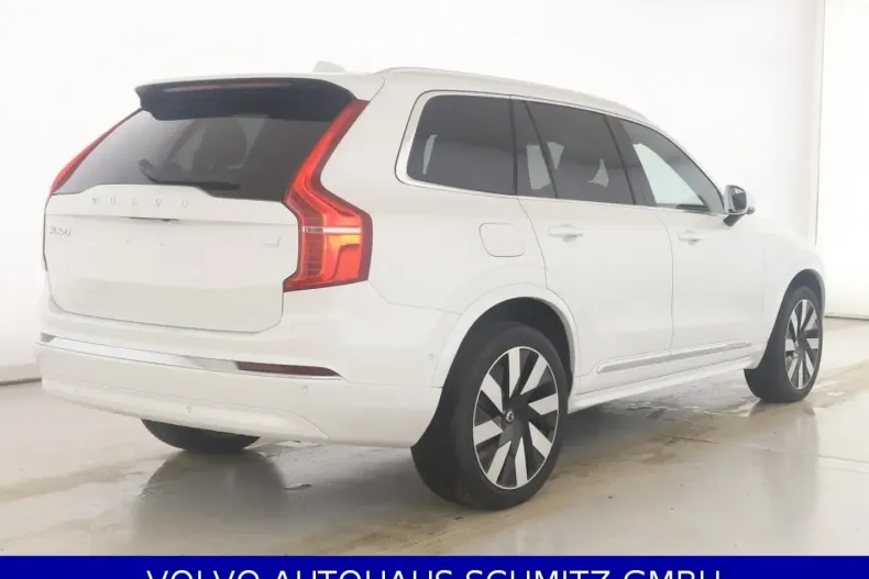 Volvo XC90 din 2024 cu 26.481 km - oferta VOL113035 - foto 2