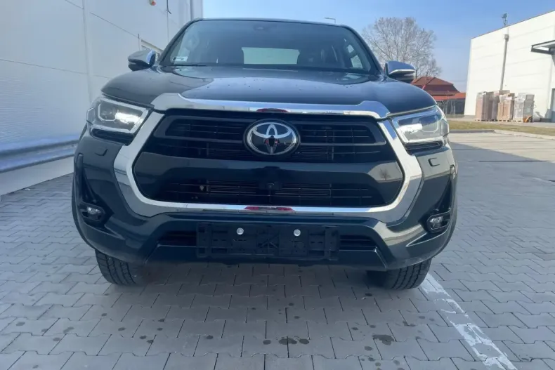 Toyota Hilux din 2024 cu 5.000 km - oferta TOY113036 - foto 2