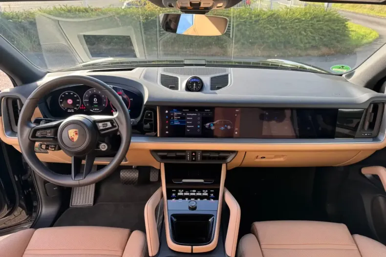 Porsche Cayenne din 2025 cu 4.700 km - oferta POR113042 - foto 11