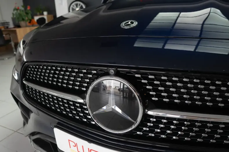 Mercedes-Benz E 220 din 2021 cu 60.900 km - oferta MER113043 - foto 10