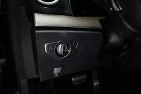 Mercedes-Benz E 220 din 2021 cu 60.900 km - oferta MER113043 - foto 15