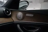 Mercedes-Benz E 220 din 2021 cu 60.900 km - oferta MER113043 - foto 20