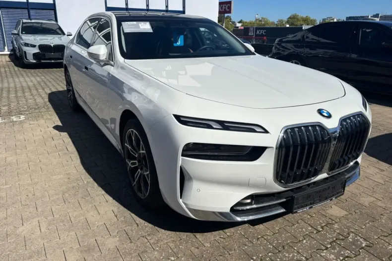 BMW 740 din 2024 cu 38.200 km - oferta BMW113048 - foto 5