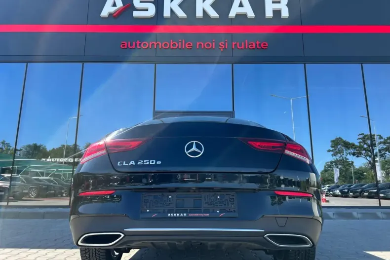 Mercedes-Benz CLA 250 din 2021 cu 41.027 km - oferta MER113058 - foto 5