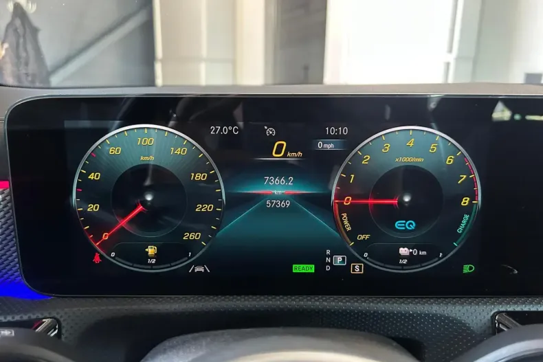 Mercedes-Benz CLA 250 din 2021 cu 41.027 km - oferta MER113058 - foto 11