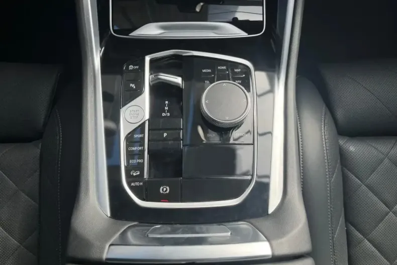 BMW X6 din 2024 cu 24.398 km - oferta BMW113084 - foto 11