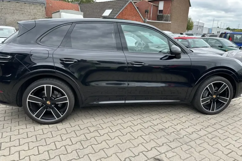Porsche Cayenne din 2021 cu 82.500 km - oferta POR113088 - foto 7