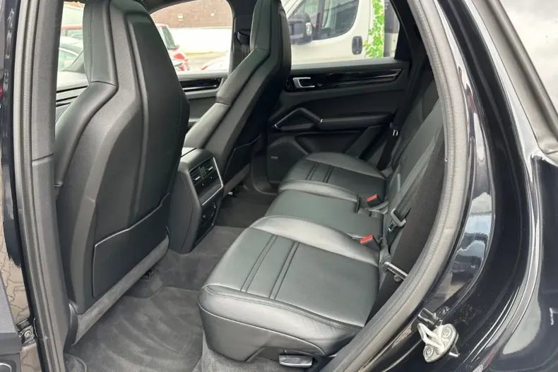 Porsche Cayenne din 2021 cu 82.500 km - oferta POR113088 - foto 12