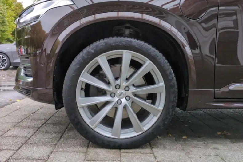 Volvo XC90 din 2021 cu 65.100 km - oferta VOL113089 - foto 19