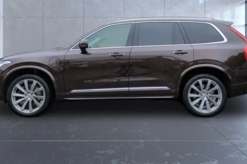 Volvo XC90 din 2021 cu 65.100 km - oferta VOL113089 - foto 22