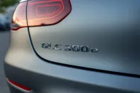 Mercedes-Benz GLC 300 din 2021 cu 68.237 km - oferta MER113093 - foto 11