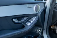 Mercedes-Benz GLC 300 din 2021 cu 68.237 km - oferta MER113093 - foto 16