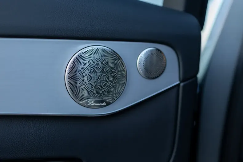 Mercedes-Benz GLC 300 din 2021 cu 68.237 km - oferta MER113093 - foto 19