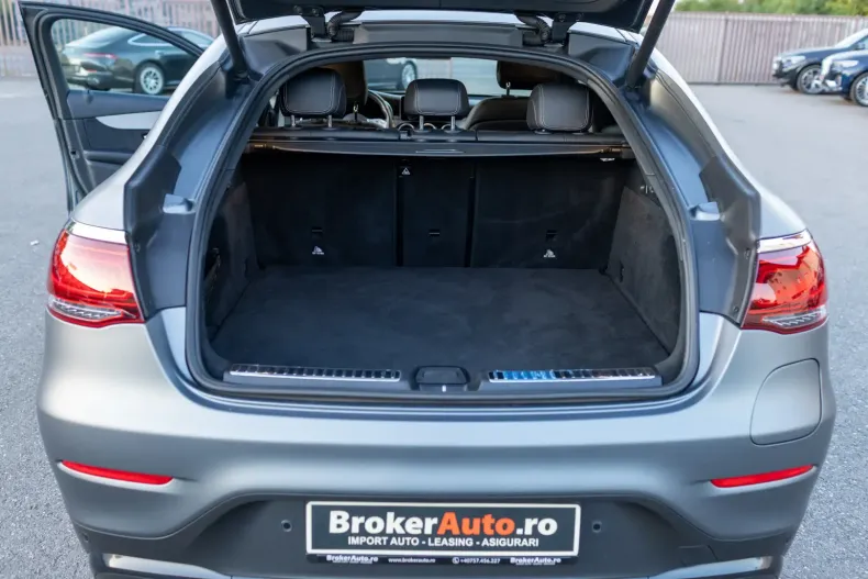 Mercedes-Benz GLC 300 din 2021 cu 68.237 km - oferta MER113093 - foto 24