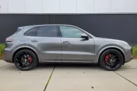 Porsche Cayenne din 2020 cu 95.120 km - oferta POR113095 - foto 2