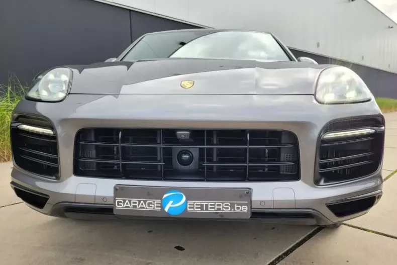 Porsche Cayenne din 2020 cu 95.120 km - oferta POR113095 - foto 6