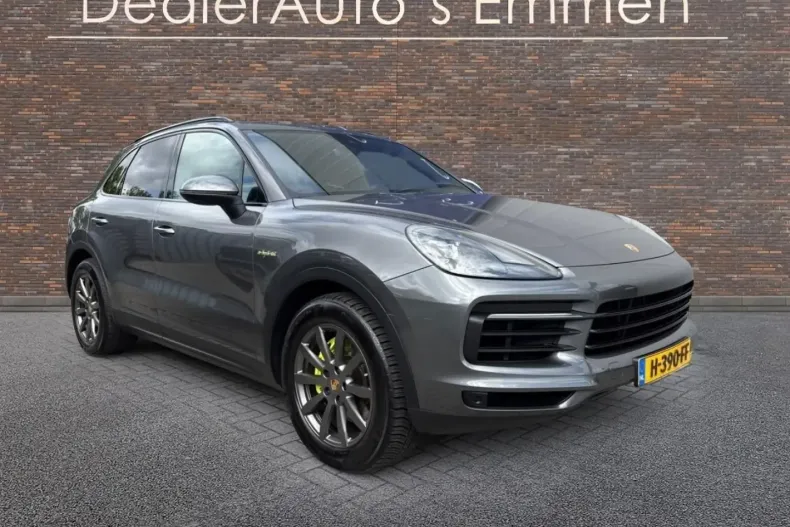 Porsche Cayenne din 2020 cu 89.953 km - oferta POR113097 - foto 1