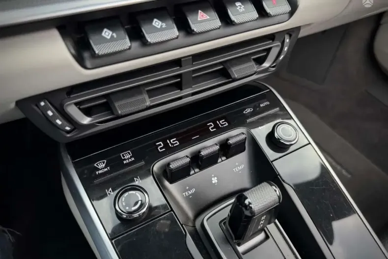 Porsche 911 din 2022 cu 52.500 km - oferta POR113098 - foto 8