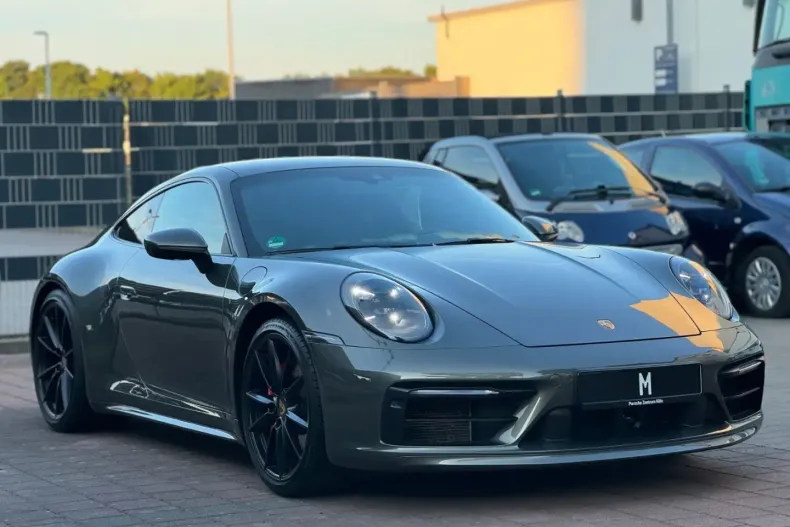 Porsche 911 din 2020 cu 67.500 km - oferta POR113099 - foto 2
