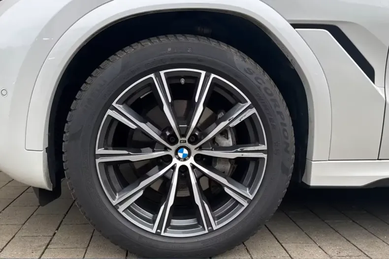 BMW X6 din 2024 cu 24.492 km - oferta BMW113101 - foto 3