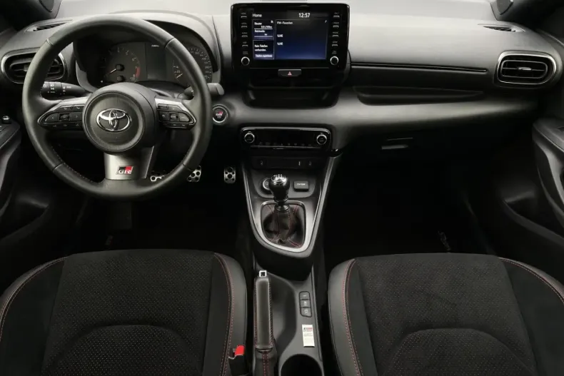 Toyota Yaris din 2021 cu 50.229 km - oferta TOY113105 - foto 8