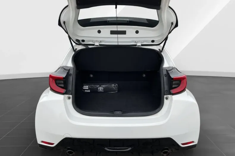 Toyota Yaris din 2021 cu 50.229 km - oferta TOY113105 - foto 14