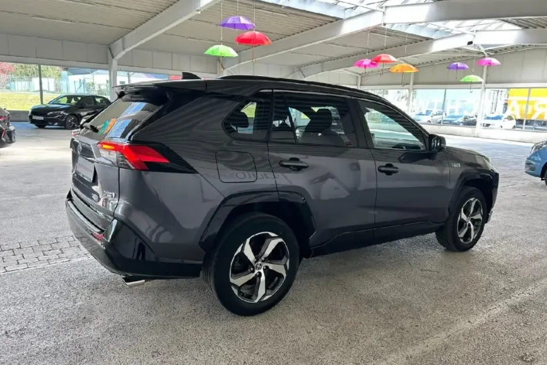 Toyota RAV4 din 2022 cu 57.814 km - oferta TOY113112 - foto 4