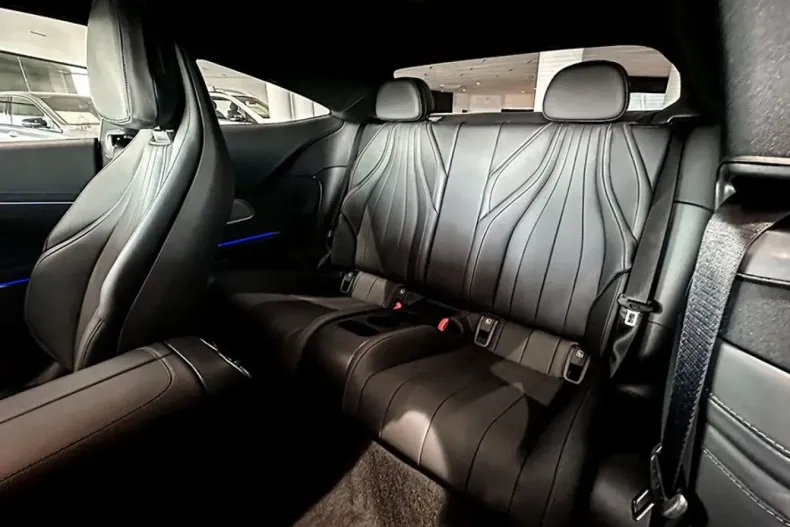 Mercedes-Benz CLE 300 din 2024 cu 5.600 km - oferta MER113117 - foto 15