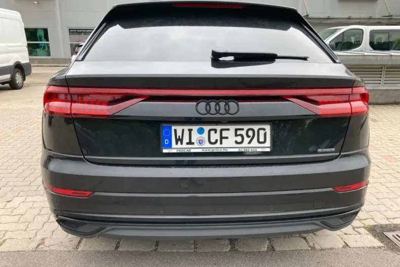 Audi Q8 din 2023 cu 76.145 km - oferta AUD113127 - foto 6