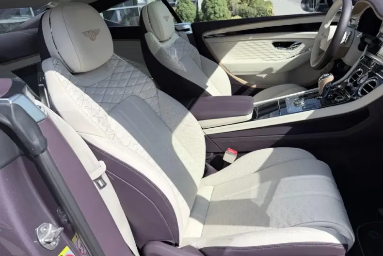 Bentley Continental din 2025 cu 999 km - oferta BEN113140 - foto 12